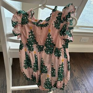 Pink Chicken Christmas Tree Bubble